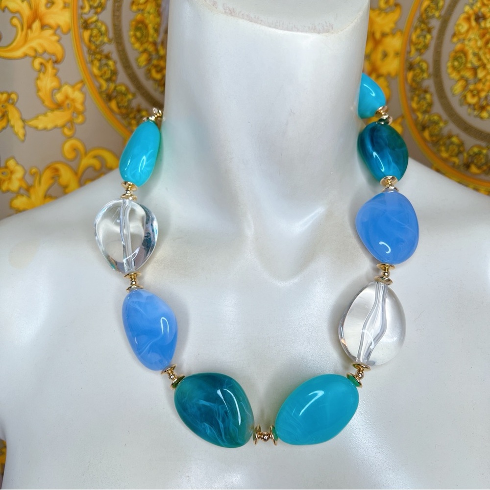 Lucite aqua blue green lilac statement 16” to 19” necklace